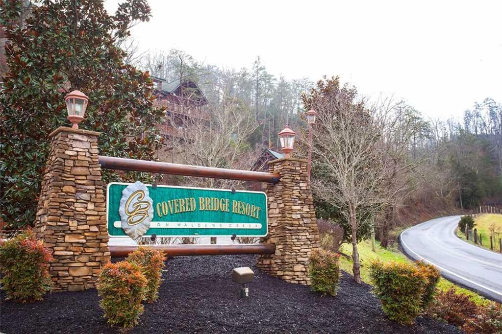 Black Bear Ridge Hotel Sevierville Exterior photo